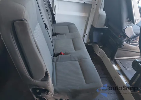 2015 Ram Promaster 1500 Low Roof z USA, uszkodzony, nr VIN 3C6TRVAG4FE509043